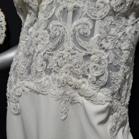 NWT~$1850~STELLA COUTURE~16/18~OFF WHITE EMBROIDERED BEADED LACE WEDDING DRESS - Picture 4 of 16